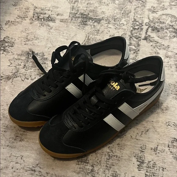 Gola exclusive  bullet pure sneakers women’s 
Black/ white / gum - Picture 3 of 4